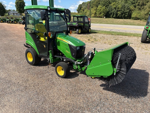 2023 John Deere 1025R Tractor Compact
