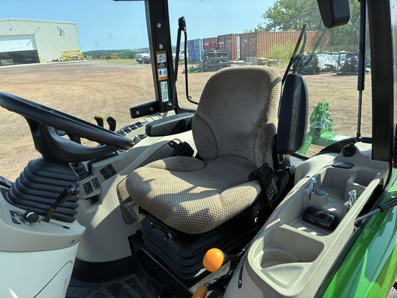 2025 John Deere 3039R Tractor Compact