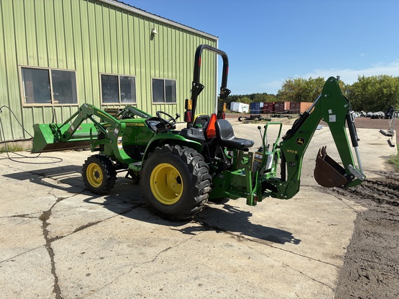 2024 John Deere 3032E Tractor Compact