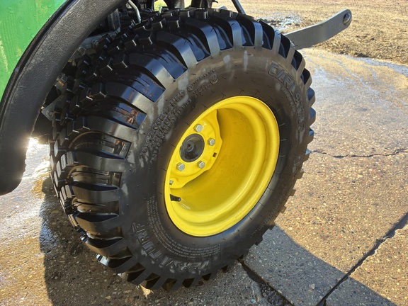 2024 John Deere 1025R Tractor Compact