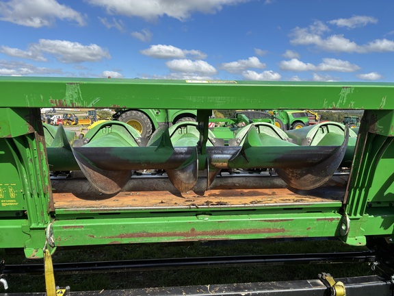2013 John Deere 612C Header Corn Head