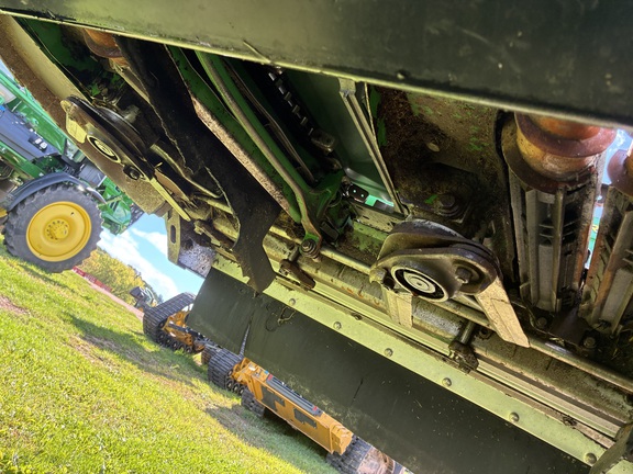 2013 John Deere 612C Header Corn Head