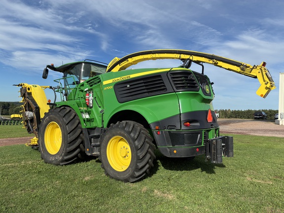 2023 John Deere 9700 Forage Harvester