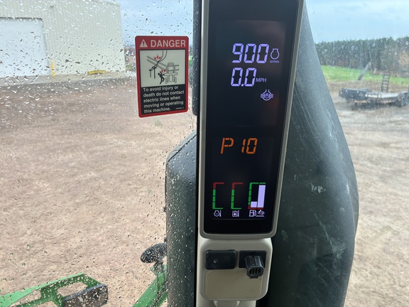 2021 John Deere R4038 Sprayer/High Clearance