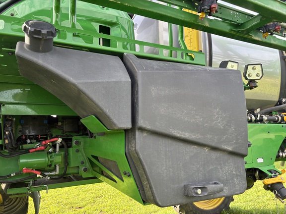 2023 John Deere 410R Sprayer/High Clearance