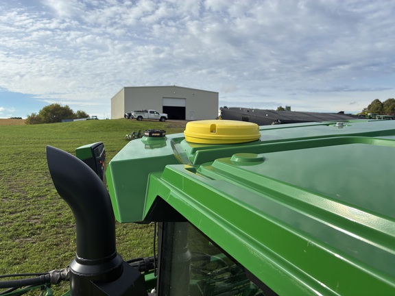 2023 John Deere 410R Sprayer/High Clearance