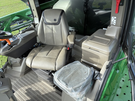 2023 John Deere 410R Sprayer/High Clearance