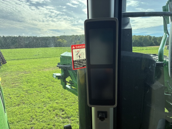 2023 John Deere 410R Sprayer/High Clearance