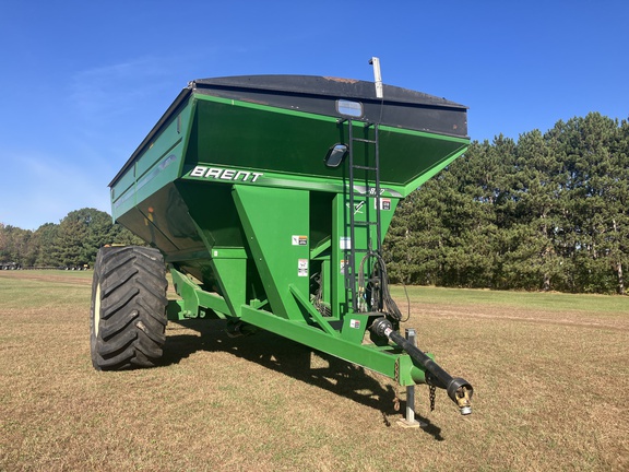 2011 Brent 882 Grain Cart