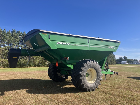 2011 Brent 882 Grain Cart