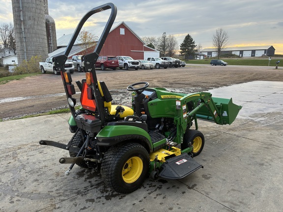 2020 John Deere 1025R Tractor Compact