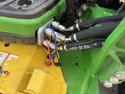 2020 John Deere 1025R Tractor Compact