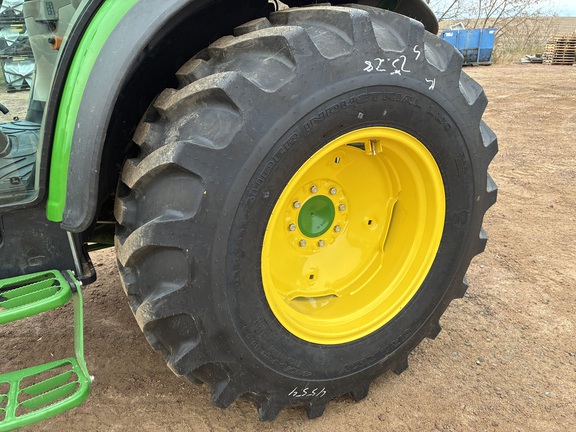 2023 John Deere 4066R Tractor Compact