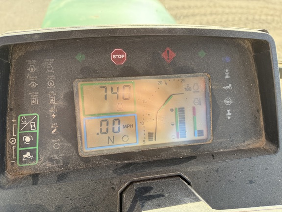 2000 John Deere 7810 Tractor