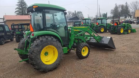 2017 John Deere 4066R Tractor Compact