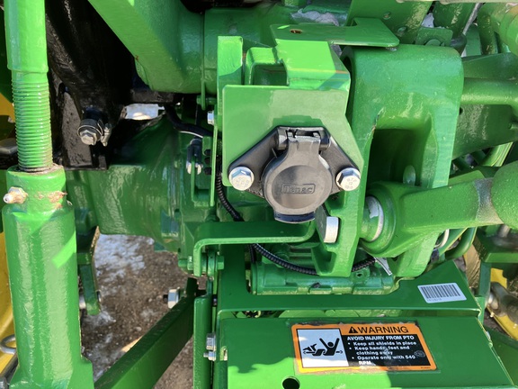2024 John Deere 5075E Tractor