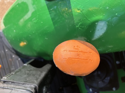 2024 John Deere 5075E Tractor