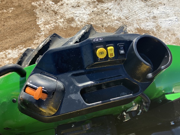 2024 John Deere 5075E Tractor
