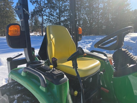 2015 John Deere 3039R Tractor Compact