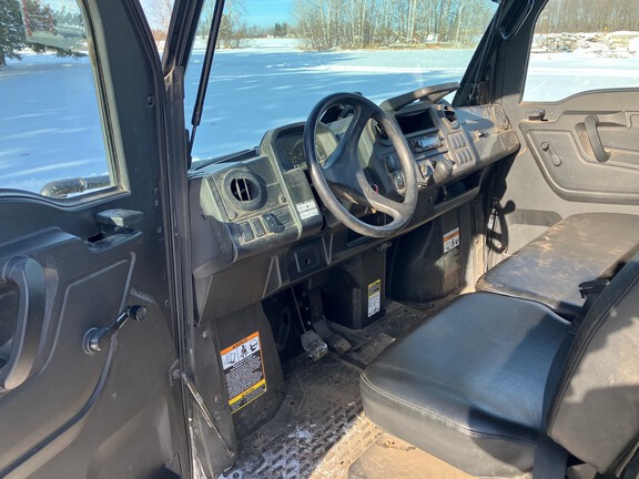 2021 John Deere XUV 835M ATV