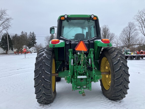 2008 John Deere 7330 Tractor