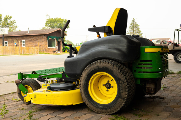 2015 John Deere Z655 Mower/Zero Turn