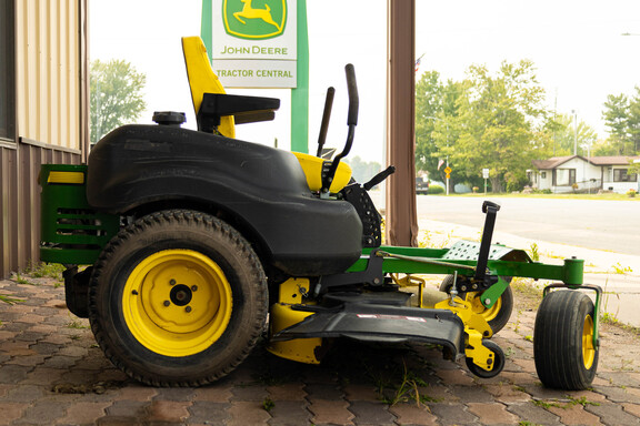 2015 John Deere Z655 Mower/Zero Turn