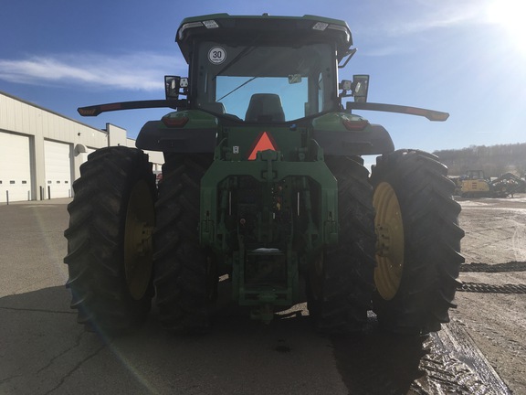 2023 John Deere 8R 370 Tractor