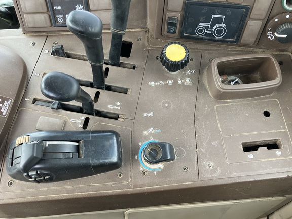 2004 John Deere 6420 Tractor