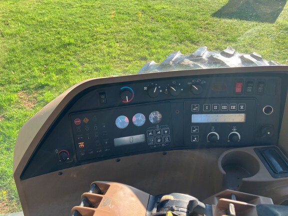 1995 John Deere 8300 Tractor