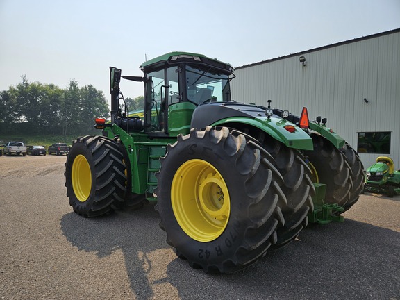2024 John Deere 9R 590 Tractor 4WD