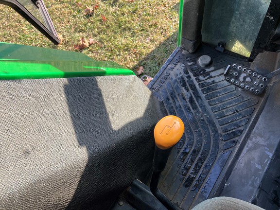 1999 John Deere 5210 Tractor