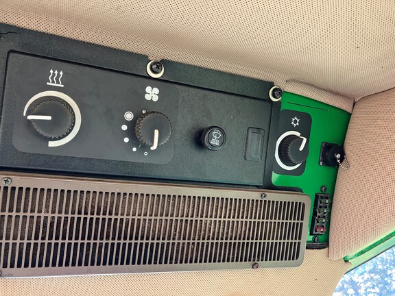 1999 John Deere 5210 Tractor