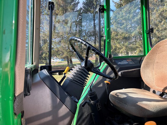 1999 John Deere 5210 Tractor