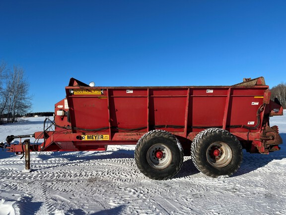 2015 Meyers 8720 Manure Spreader