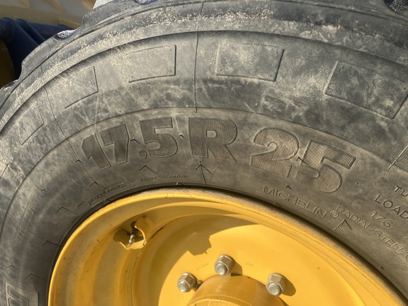 2021 John Deere 344L Compact Utility Loader