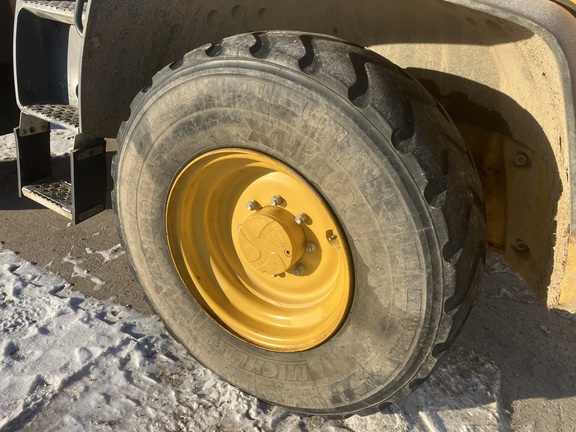 2021 John Deere 344L Compact Utility Loader