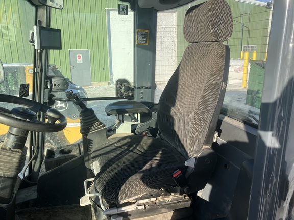 2021 John Deere 344L Compact Utility Loader