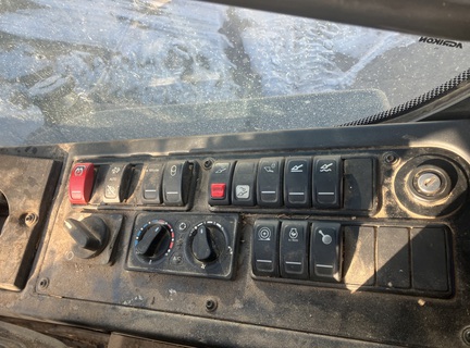 2021 John Deere 344L Compact Utility Loader