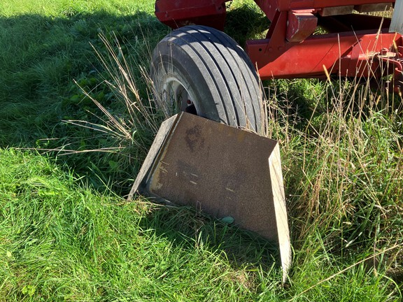 J&M 250-7 Gravity Box