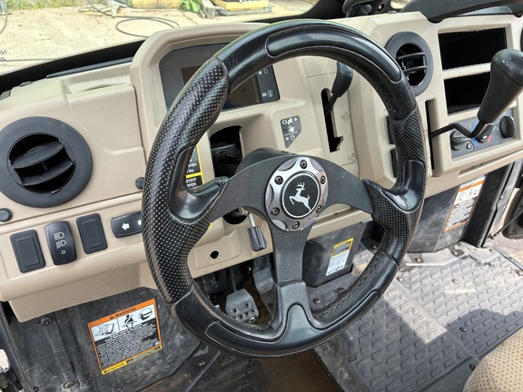 2020 John Deere XUV 835R ATV