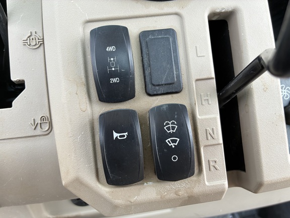 2020 John Deere XUV 835R ATV