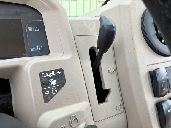 2020 John Deere XUV 835R ATV
