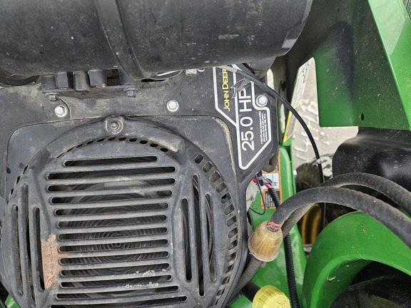2018 John Deere Z915E Mower/Zero Turn