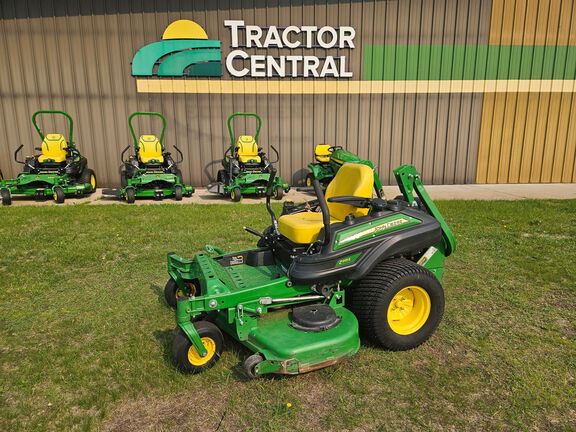 2018 John Deere Z915E Mower/Zero Turn