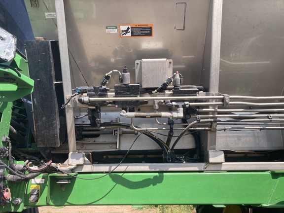 2024 John Deere 400R Sprayer/High Clearance