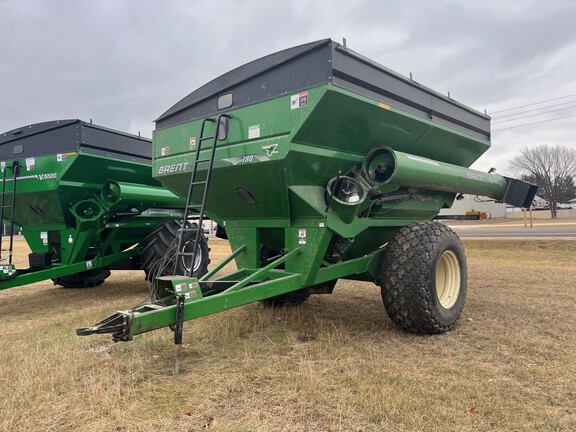 2008 Brent 780 Grain Cart