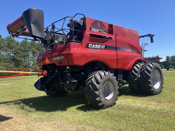 2018 Case IH 8240 Combine