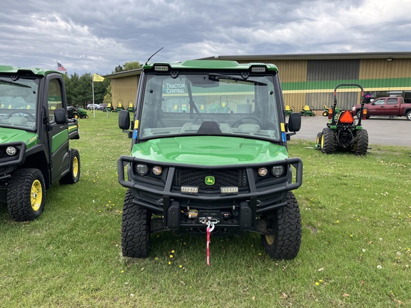 2022 John Deere XUV 835R ATV