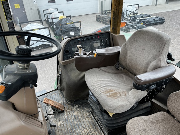 2005 John Deere 7720 Tractor